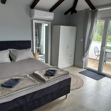 Paklenicka 7c Apartment *